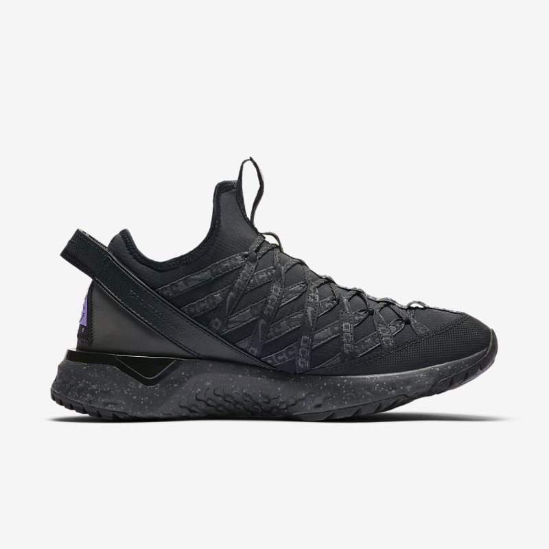 Nike ACG React Terra Gobe メンズ スニーカー 黒 | KM9574-378