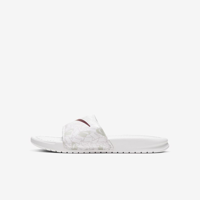 Nike Benassi JDI Floral レディース スライドサンダル 白 | IT4503-377