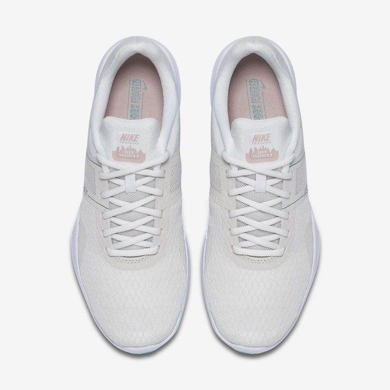 Nike City トレーナー 2 レディース トレーニングシューズ 白 | QF3172-278