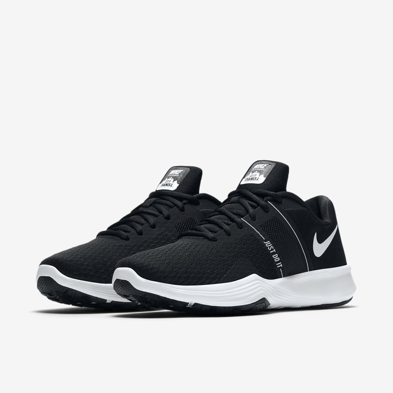 Nike City トレーナー 2 レディース トレーニングシューズ 黒 | QL1693-155