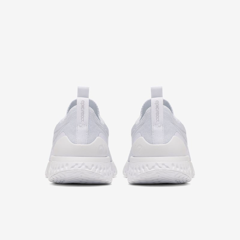 Nike Epic Phantom React フライニット レディース ランニングシューズ 白 | UL3367-205