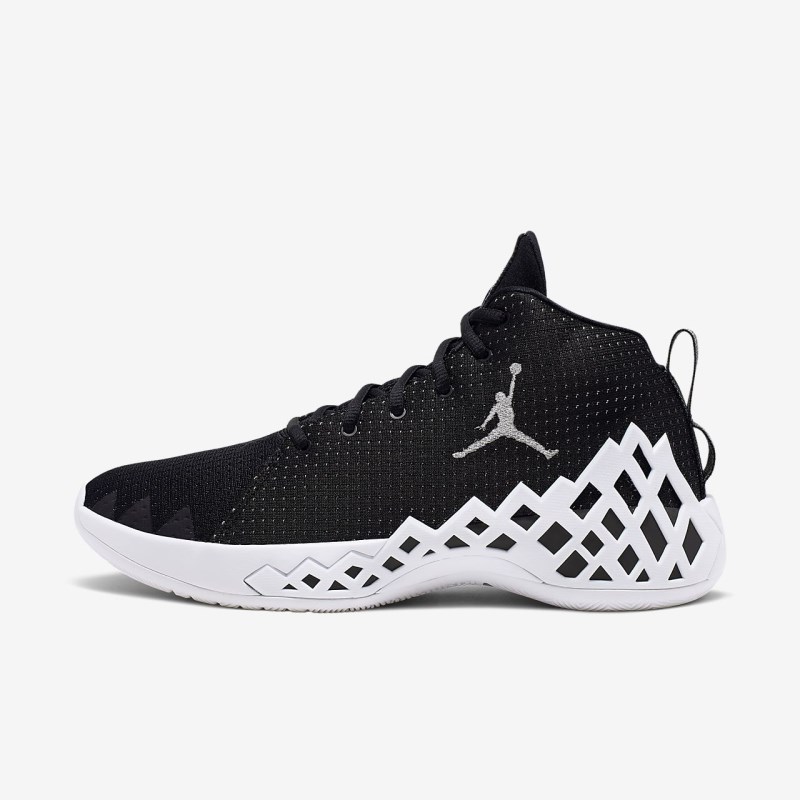 Nike Jordan Jumpman ダイヤモンド ミッドカット メンズ バスケットシューズ 黒 | VI3023-041