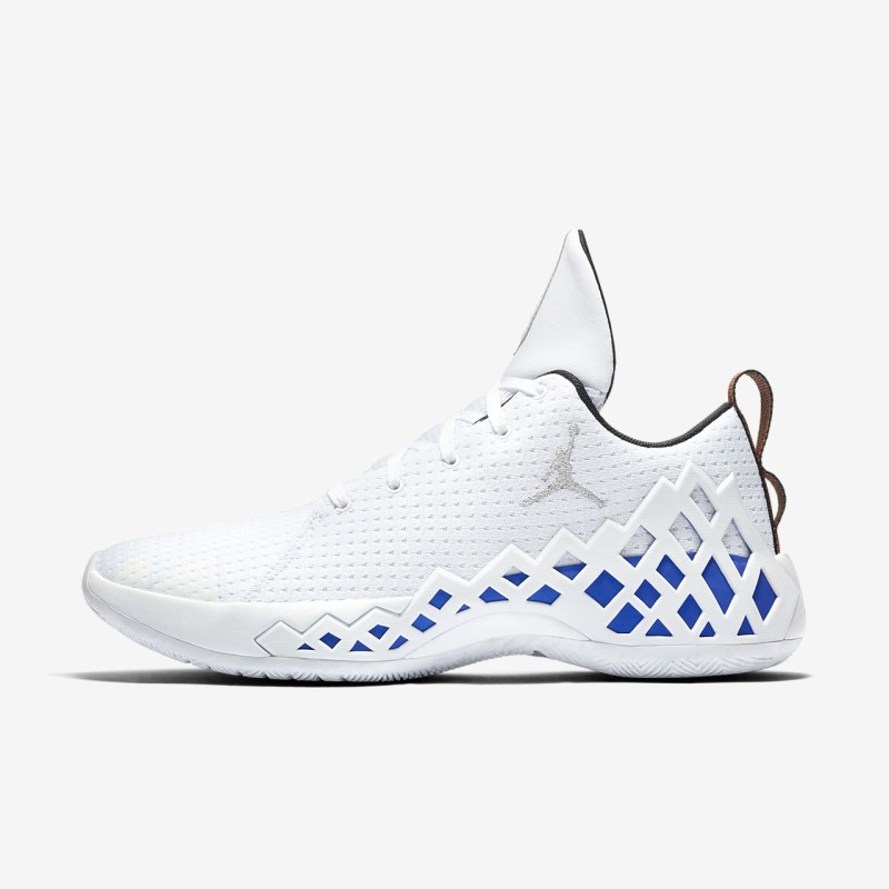Nike Jordan Jumpman ダイヤモンド ロー メンズ ジョーダンシューズ 白 | TN0065-637