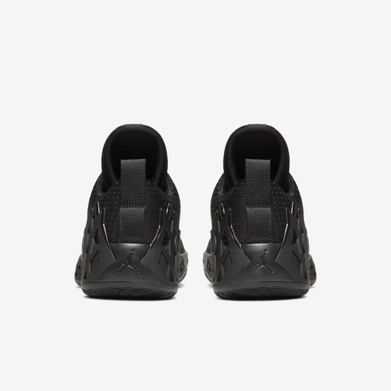 Nike Jordan Jumpman ダイヤモンド ロー メンズ バスケットシューズ 黒 | ZT9432-004