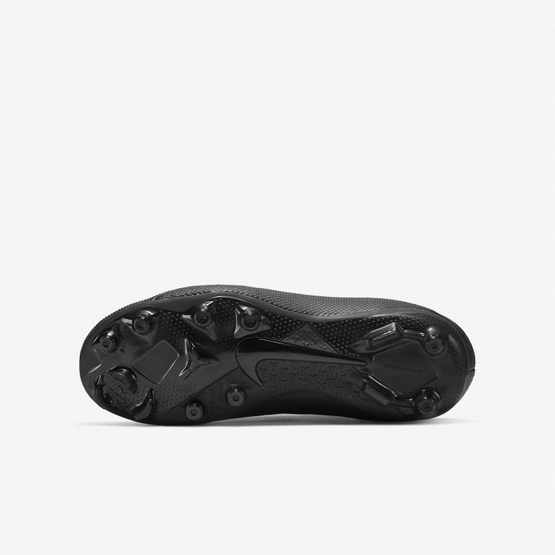 Nike Jr. Phantom Vision 2 Club Dynamic フィット MG キッズ サッカーシューズ 黒 | LA3065-688