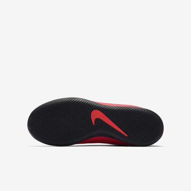 Nike Jr. Phantom Vision 2 Club Dynamic フィット IC キッズ サッカーシューズ 赤 | QJ3364-107