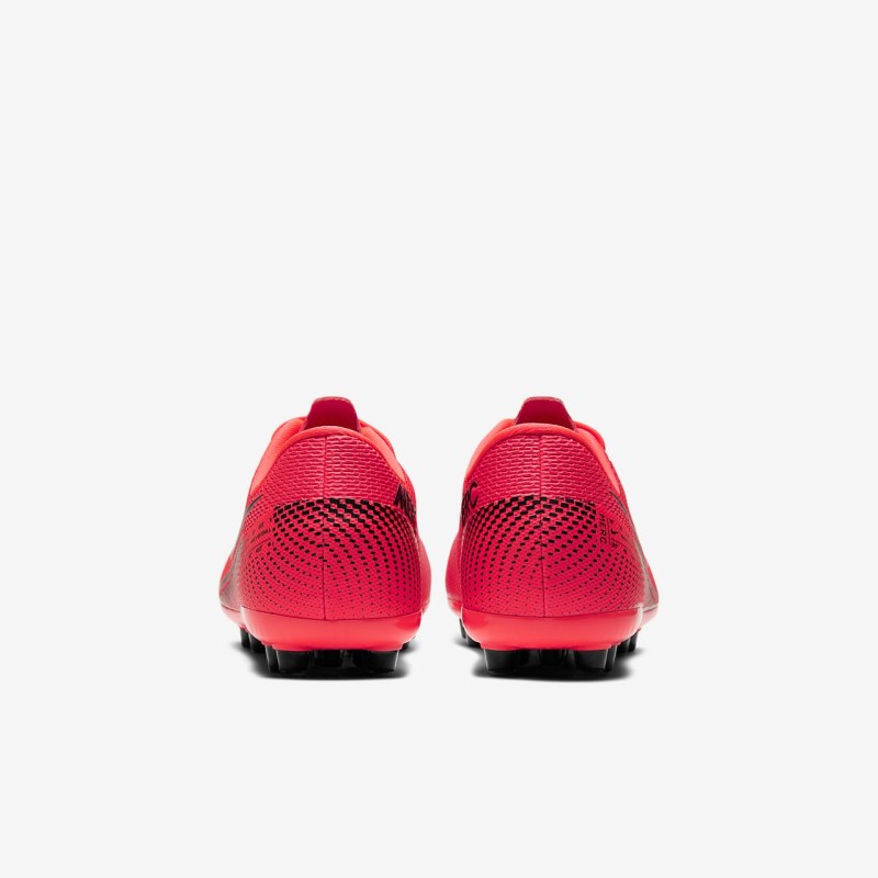 Nike Jr. マーキュリアル Vapor 13 Academy AG キッズ サッカーシューズ 赤 | AZ9689-199