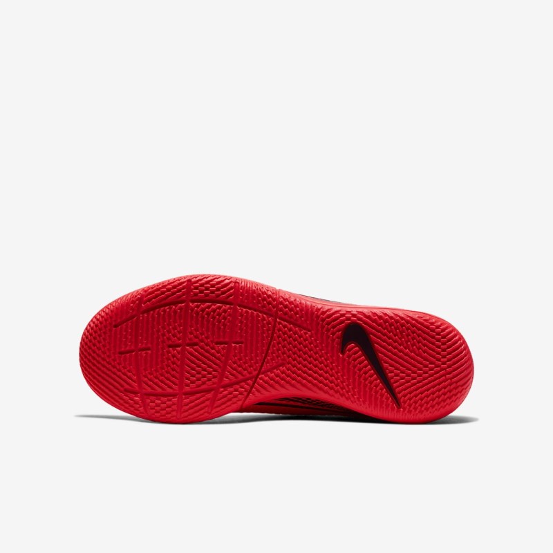 Nike Jr. マーキュリアル Vapor 13 Academy IC キッズ サッカーシューズ 赤 | XH8995-745