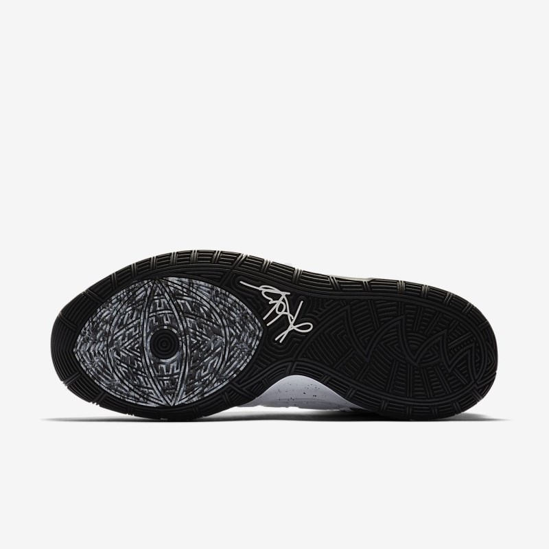Nike Kyrie 6 レディース バスケットシューズ 白 | LS3232-252
