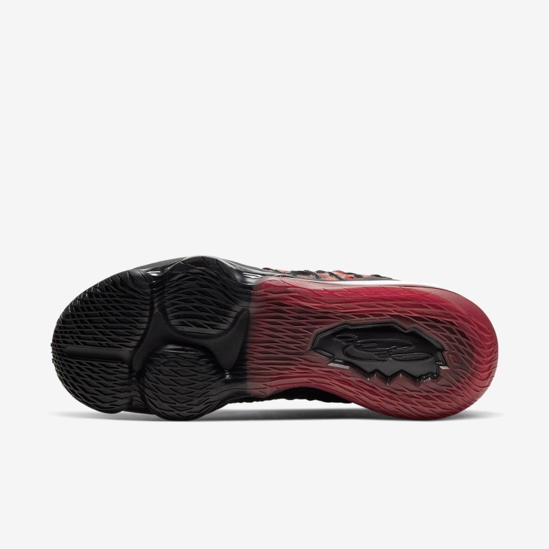 Nike LeBron 17 メンズ バスケットシューズ 黒 | GT7644-309
