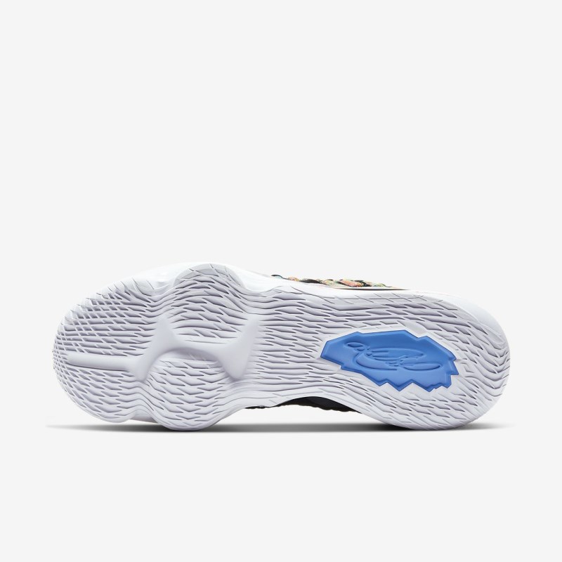 Nike LeBron 17 レディース バスケットシューズ 黒 | JQ0190-389