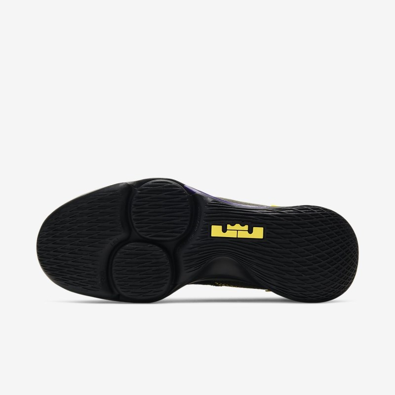 Nike LeBron Witness 4 レディース バスケットシューズ 黒 | WQ9280-629
