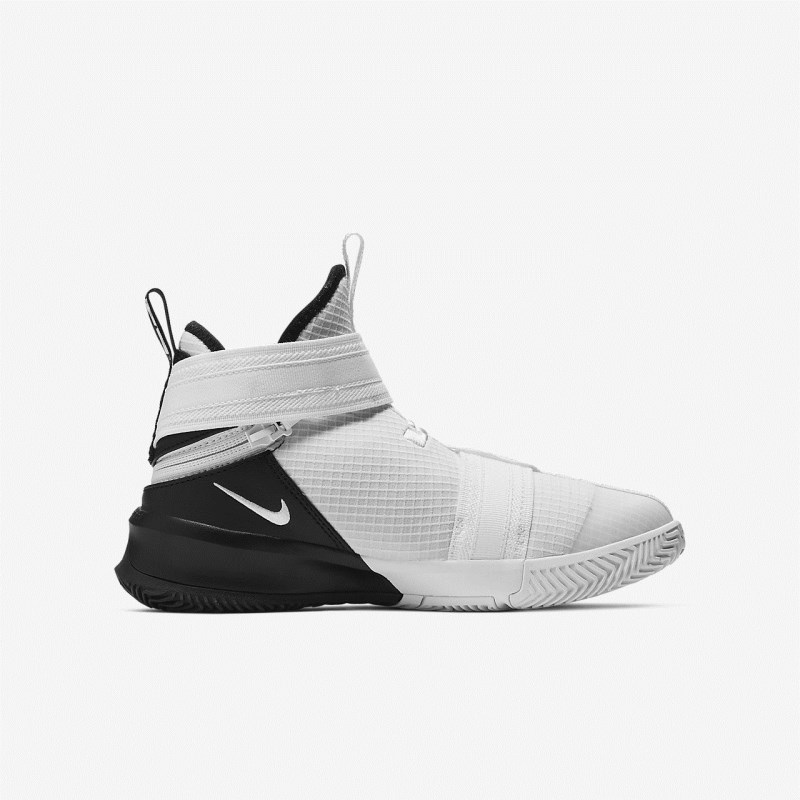 Nike LeBron ソルジャー 13 FlyEase キッズ バスケットシューズ 白 | IE6477-258