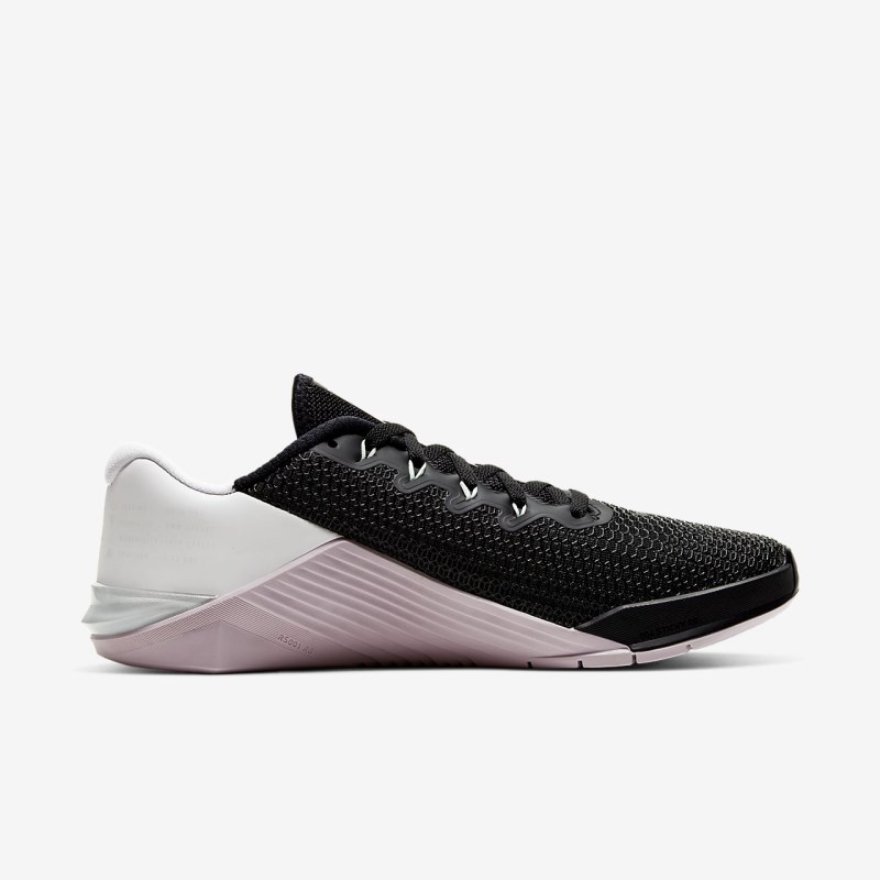 Nike Metcon 5 レディース トレーニングシューズ 黒 | WV5465-162