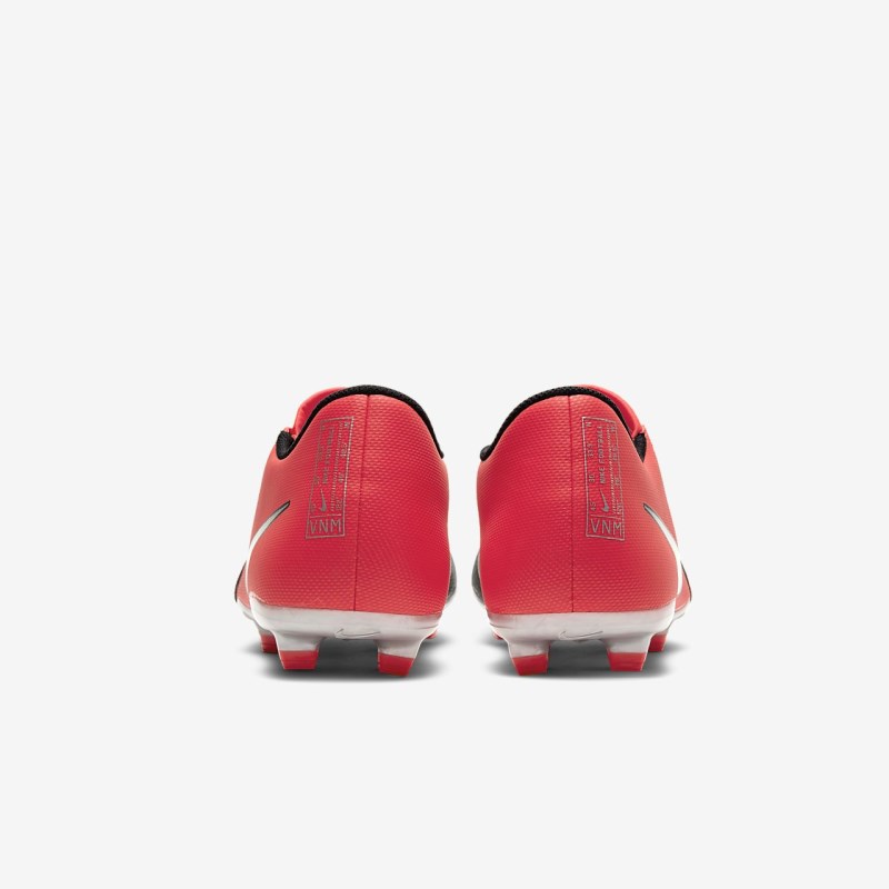 Nike PhantomVNM Club FG メンズ サッカーシューズ 赤 | DU2382-106
