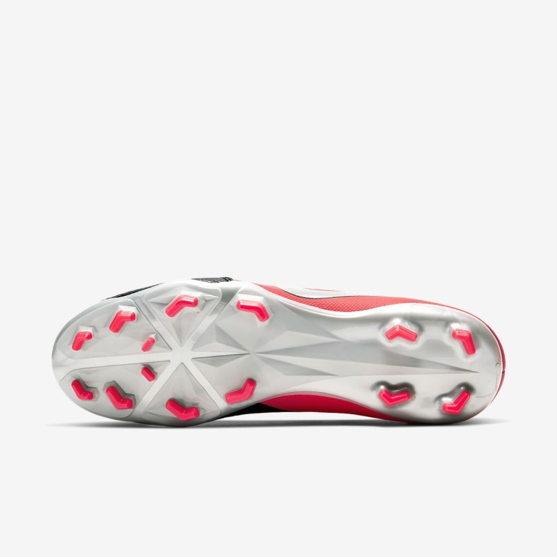 Nike PhantomVNM Club FG メンズ サッカーシューズ 赤 | DU2382-106