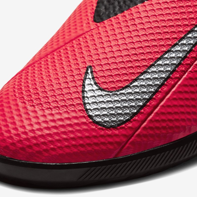 Nike Phantom Vision 2 Academy Dynamic フィット IC レディース サッカーシューズ 赤 | GF5632-020