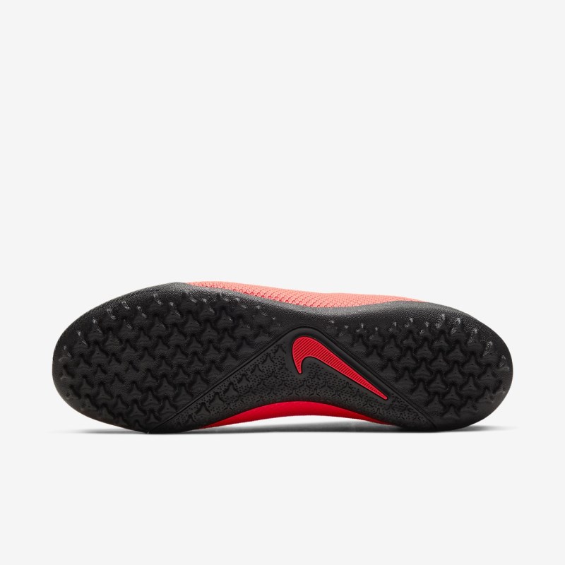 Nike Phantom Vision 2 Academy Dynamic フィット TF レディース サッカーシューズ 赤 | GF6133-618