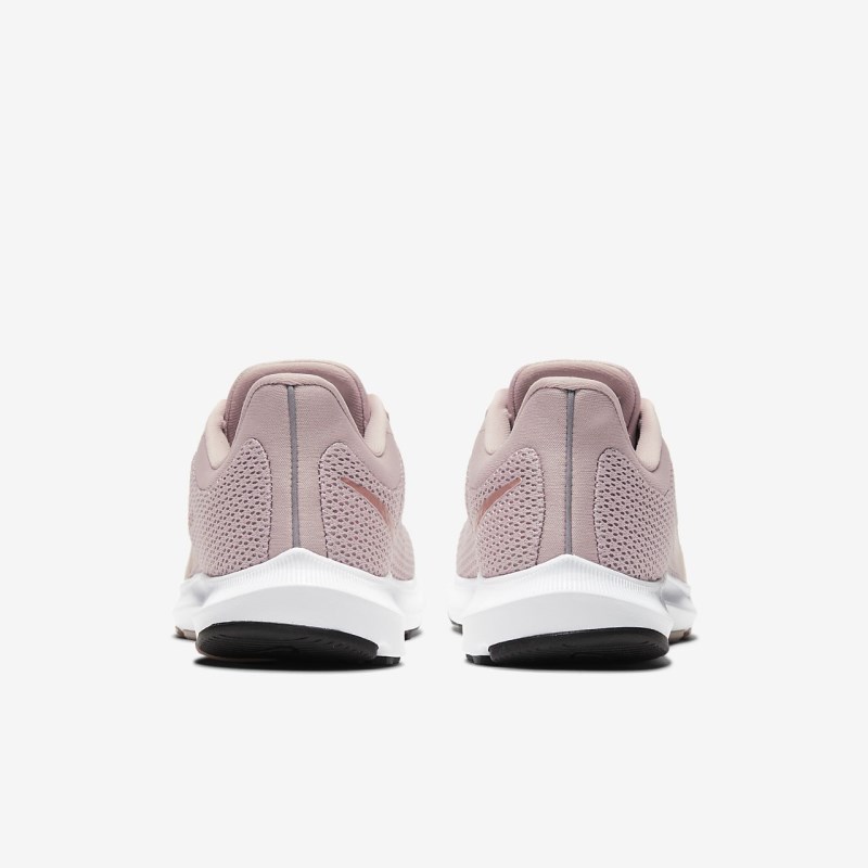 Nike Quest 2 レディース ランニングシューズ グレー | GN7985-090
