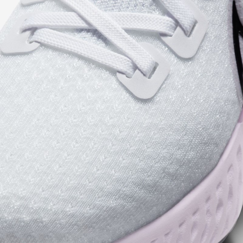 Nike React Infinity ラン フライニット レディース ランニングシューズ 白 | VM9798-598