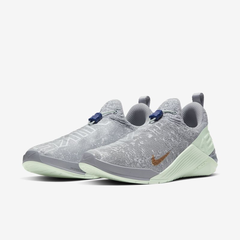 Nike React Metcon レディース トレーニングシューズ グレー | XE6827-556