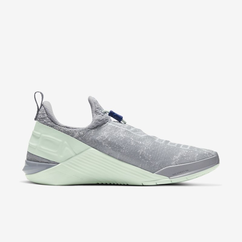 Nike React Metcon レディース トレーニングシューズ グレー | XE6827-556