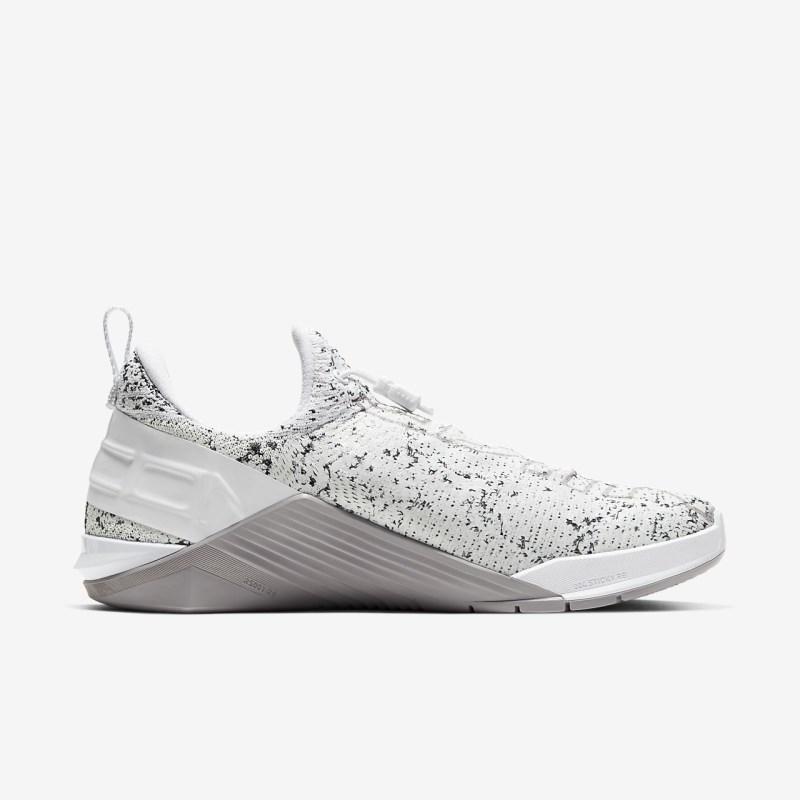 Nike React Metcon レディース トレーニングシューズ 白 | CF8212-779