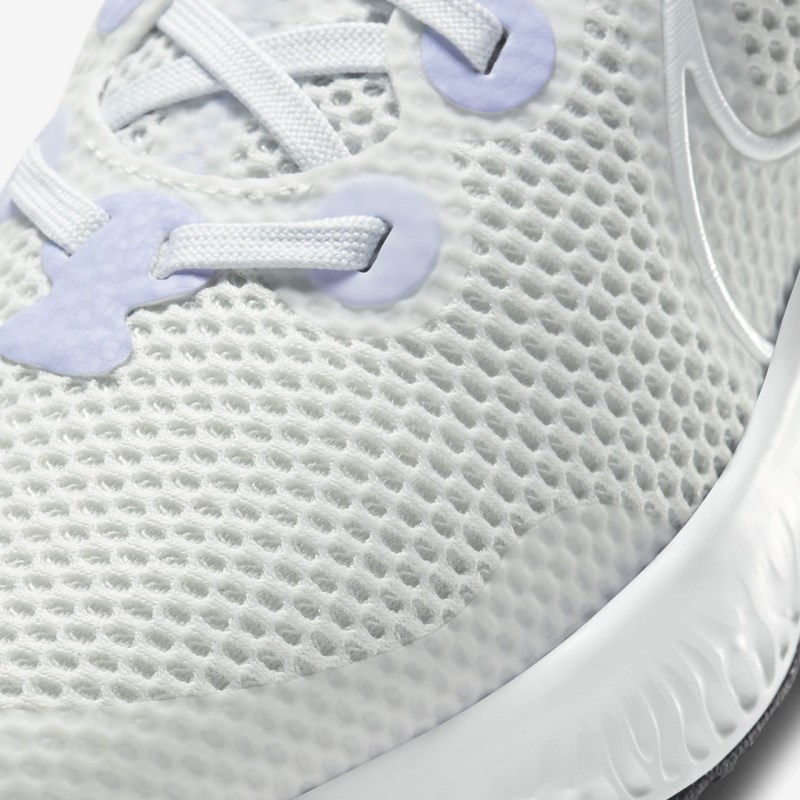 Nike Renew ラン キッズ ランニングシューズ 白 | TQ5205-158