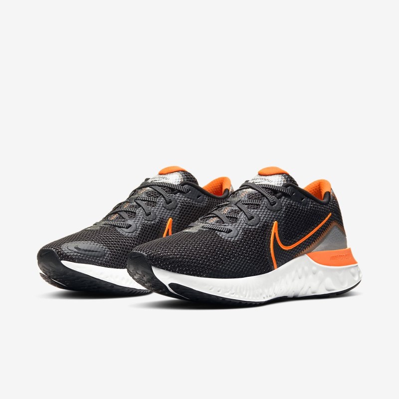 Nike Renew ラン メンズ ウォーキングシューズ 黒 | AE2322-489