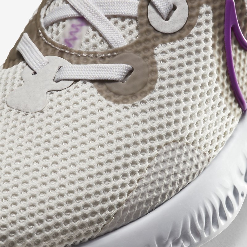 Nike Renew ラン レディース ランニングシューズ 白 | KM2229-382