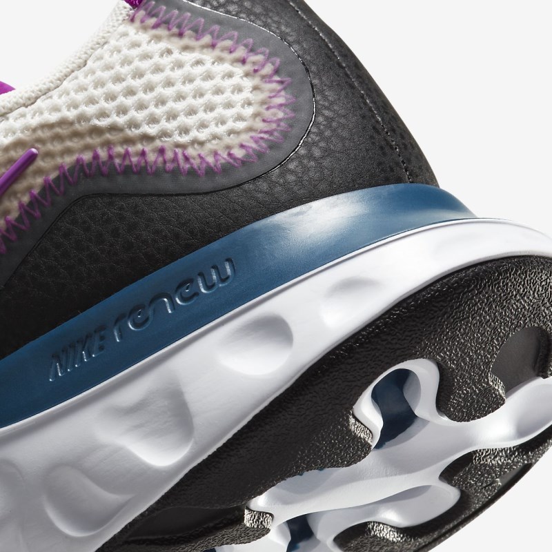 Nike Renew ラン レディース ランニングシューズ 白 | KM2229-382