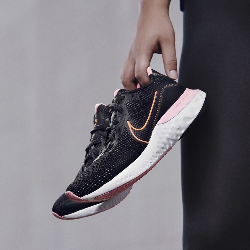 Nike Renew ラン レディース ランニングシューズ 黒 | ET6783-461