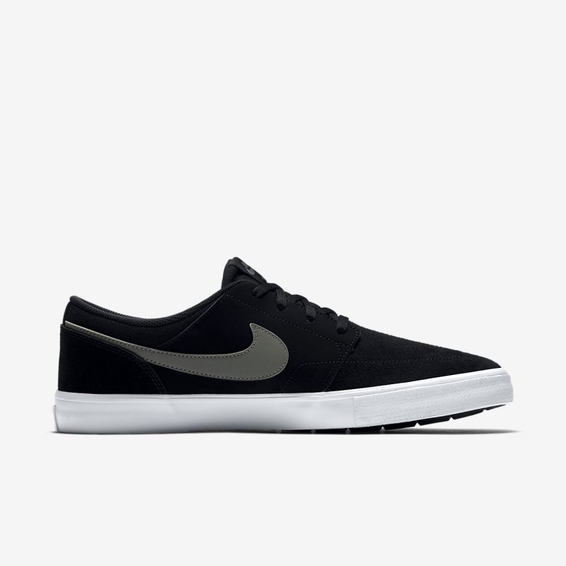 Nike SB Solarsoft Portmore II メンズ スニーカー 黒 | XG1076-698
