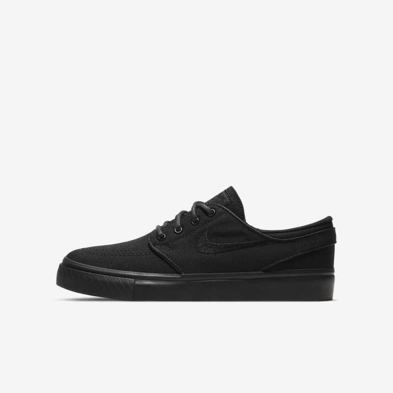 Nike SB Stefan Janoski キッズ スケシュー 黒 | GG6679-270
