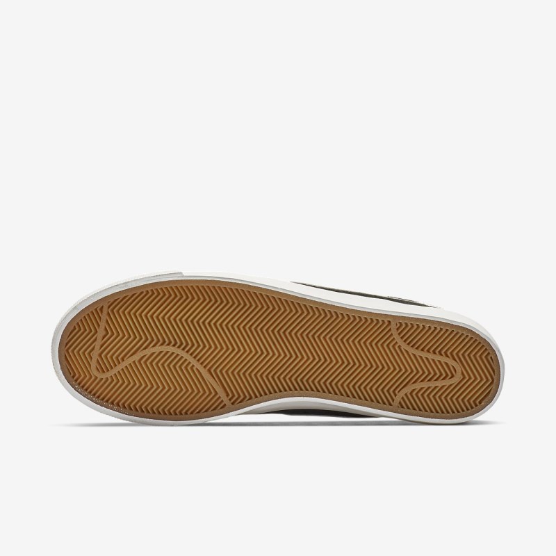 Nike SB ブレザー ロー GT メンズ スケシュー 黒 | XB5106-448