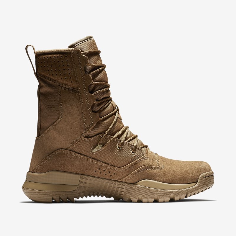 Nike SFB Field 2 20cm (approx.) レザー レディース ブーツ ブラウン | DL1736-882