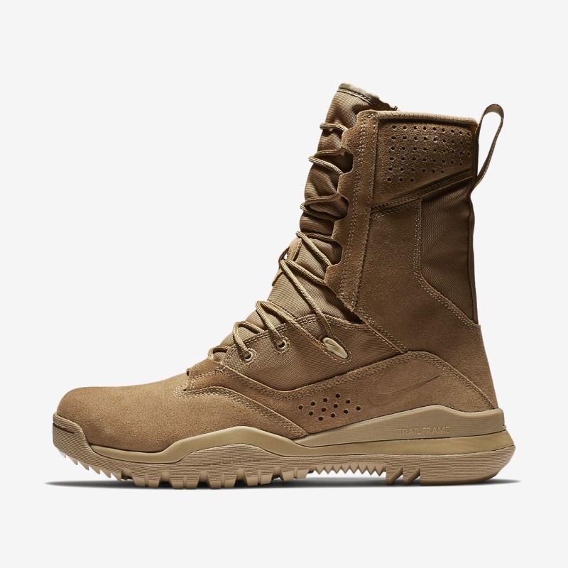 Nike SFB Field 2 20cm (approx.) レザー レディース ブーツ ブラウン | DL1736-882