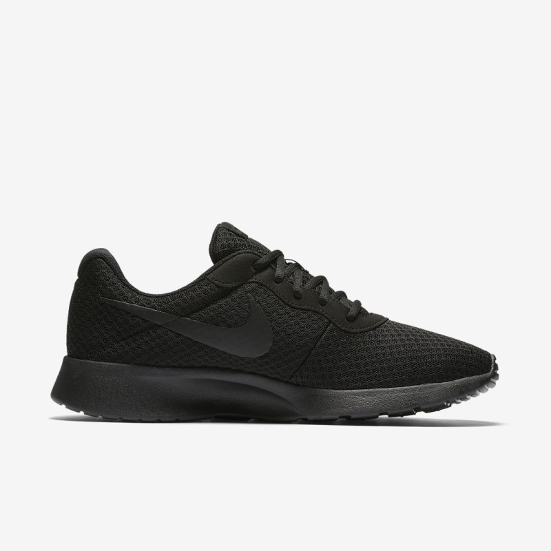 Nike Tanjun メンズ スニーカー 黒 | YD9283-916