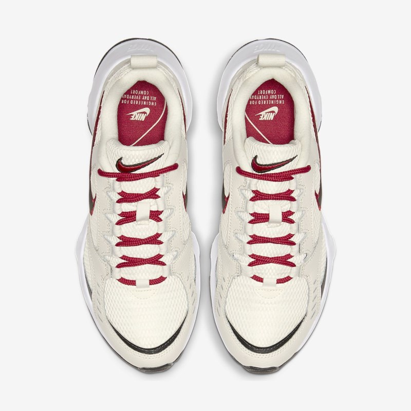 Nike エア Heights レディース スニーカー 赤 | XA1999-299