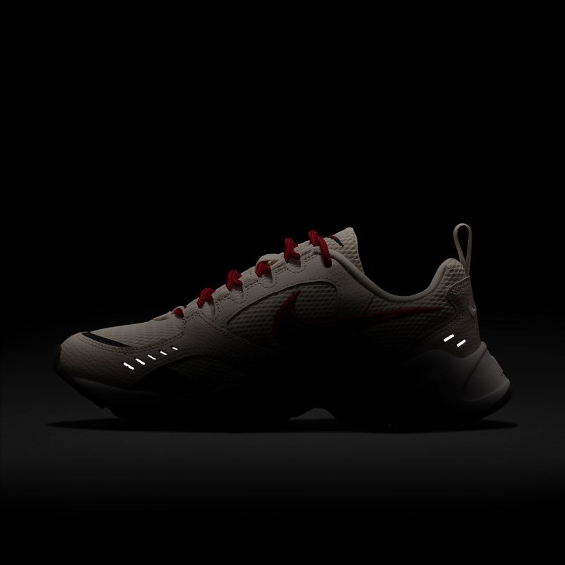Nike エア Heights レディース スニーカー 赤 | XA1999-299