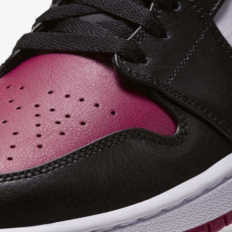 Nike エア Jordan 1 ミッドカット メンズ ジョーダンシューズ 黒 | EY8833-262