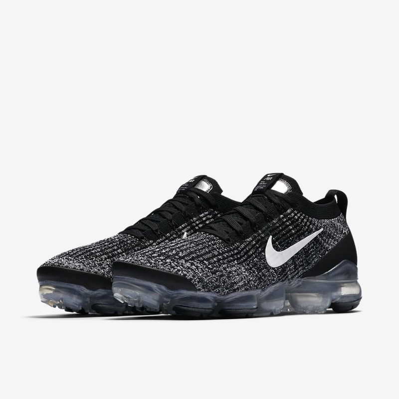 Nike エア VaporMax フライニット 3 メンズ スニーカー 黒 | CP4581-678