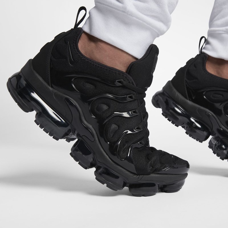 Nike エア VaporMax プラス メンズ スニーカー 黒 | PZ3185-153