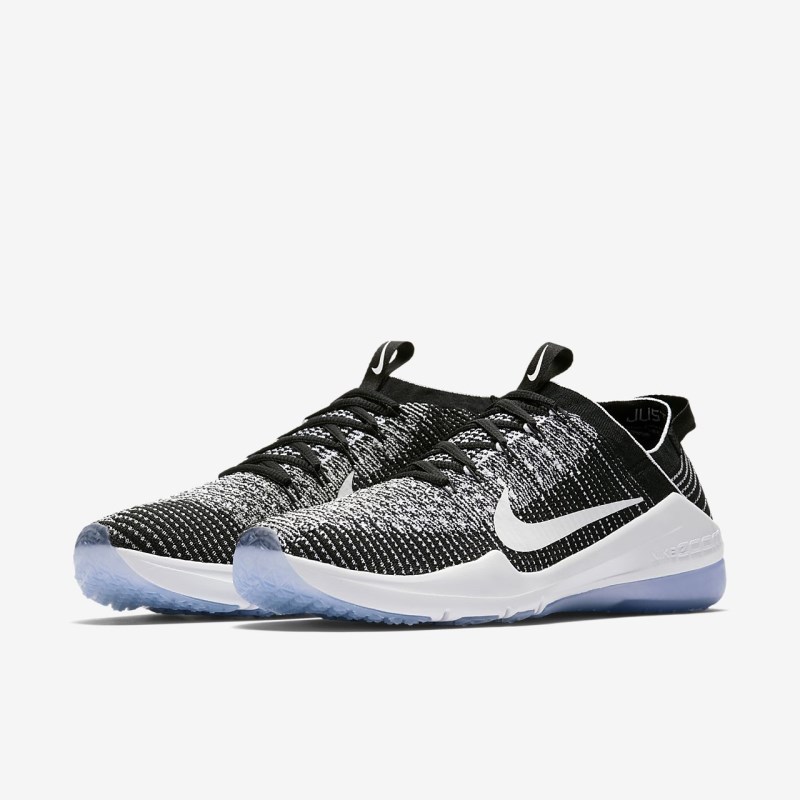 Nike エア ズーム Fearless フライニット 2 レディース ウォーキングシューズ 黒 | AH0569-820