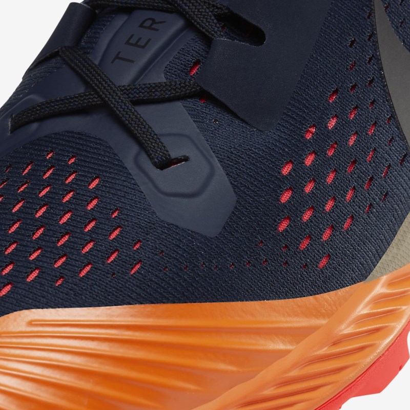 Nike エア ズーム Terra Kiger 5 メンズ ウォーキングシューズ 黒曜石 | UZ0166-089