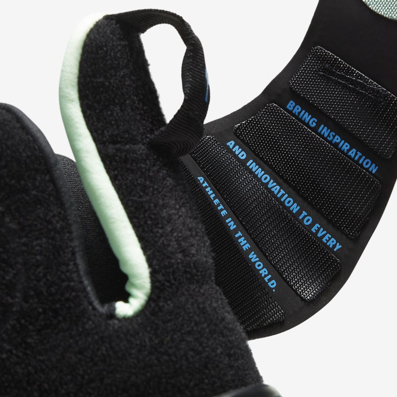 Nike エア ズーム UNVRS FlyEase レディース バスケットシューズ 紫 | OS5300-907