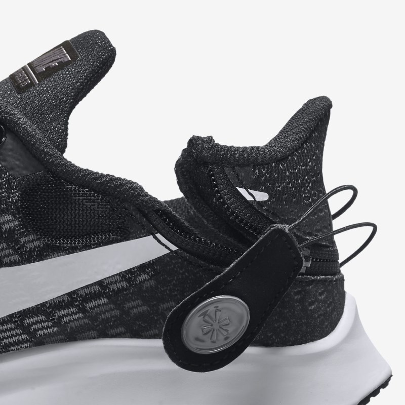 Nike エア ズーム ペガサス 35 FlyEase (ワイド) レディース ランニングシューズ 黒 | QT4133-194