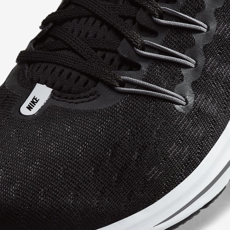 Nike エア ズーム ヴォメロ 14 レディース ランニングシューズ 黒 | FU0224-239