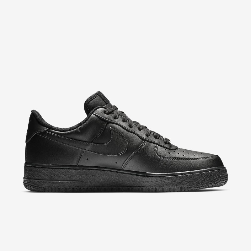 Nike エア フォース 1 '07 メンズ スニーカー 黒 | YM1589-823