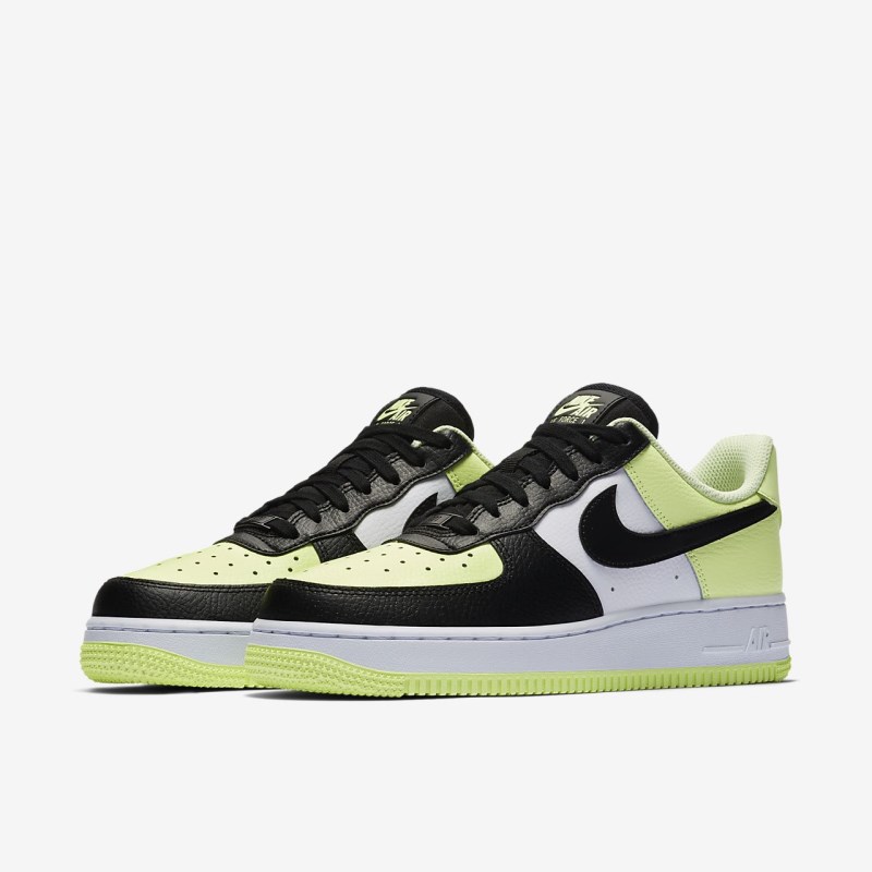 Nike エア フォース 1 '07 レディース スニーカー ライト緑 | JT1570-096
